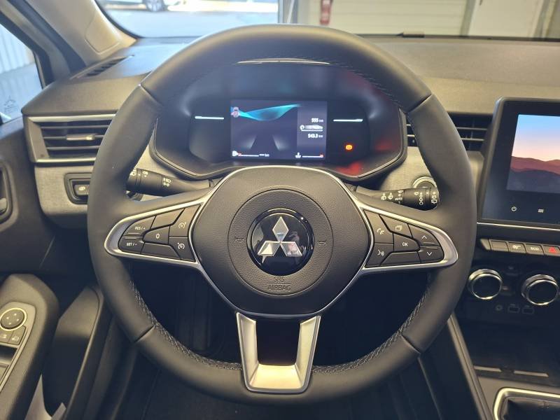 Mitsubishi Colt - Photo 17