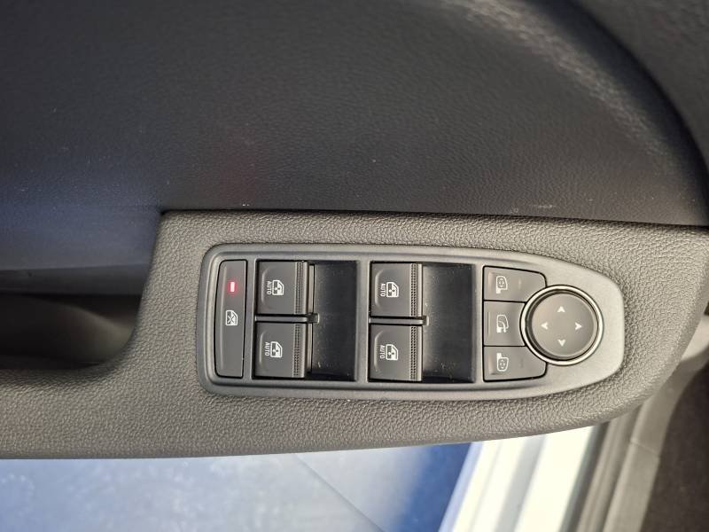 Mitsubishi Colt - Photo 24