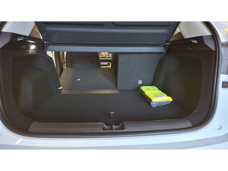 MG ZS - Photo 23