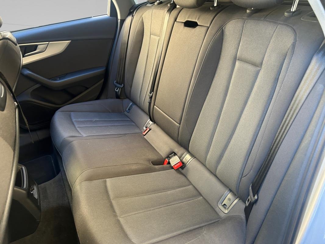 Audi A4 Avant - Photo 16