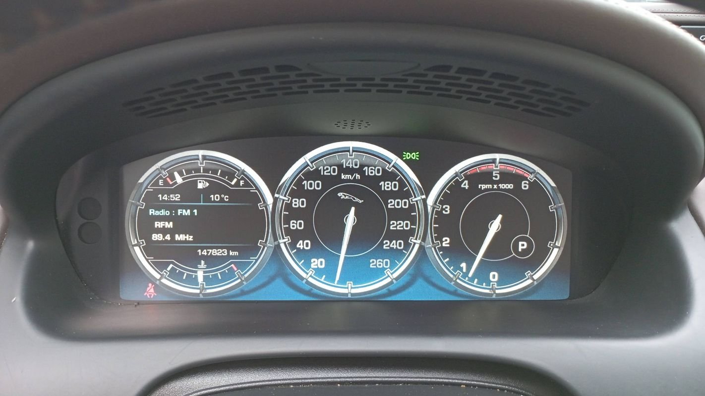 Jaguar XJ - Photo 12