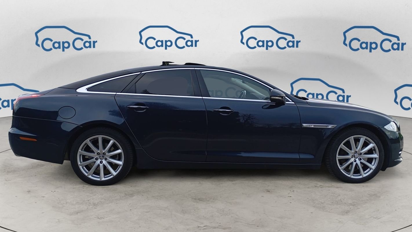 Jaguar XJ - Photo 4