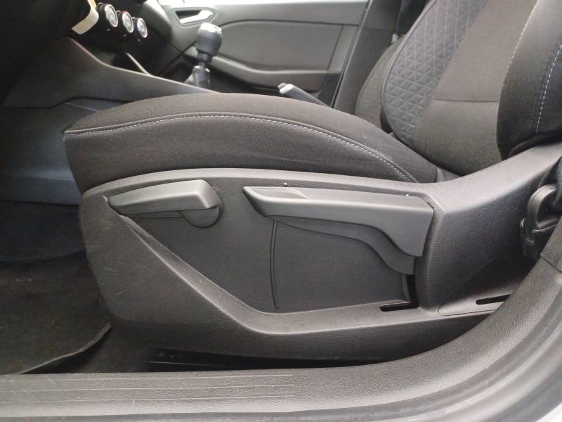 Renault Clio - Photo 31
