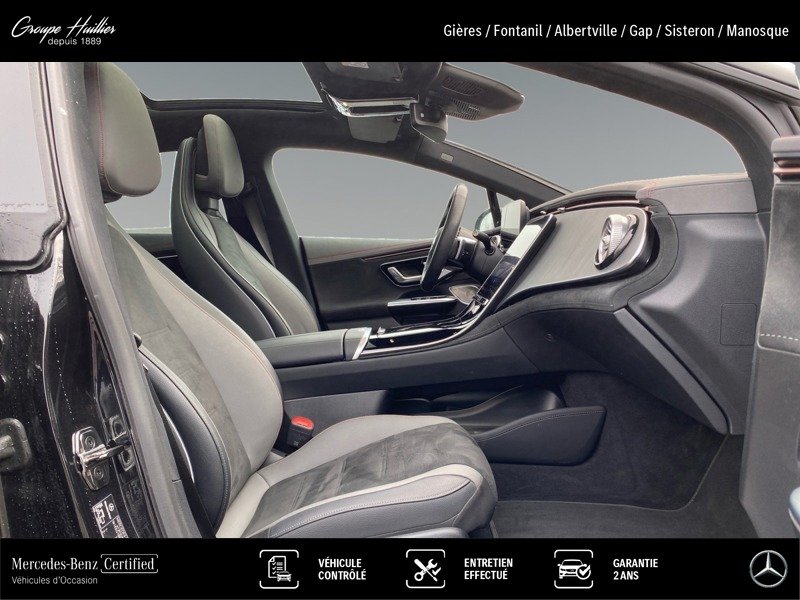 Mercedes EQE - Photo 16