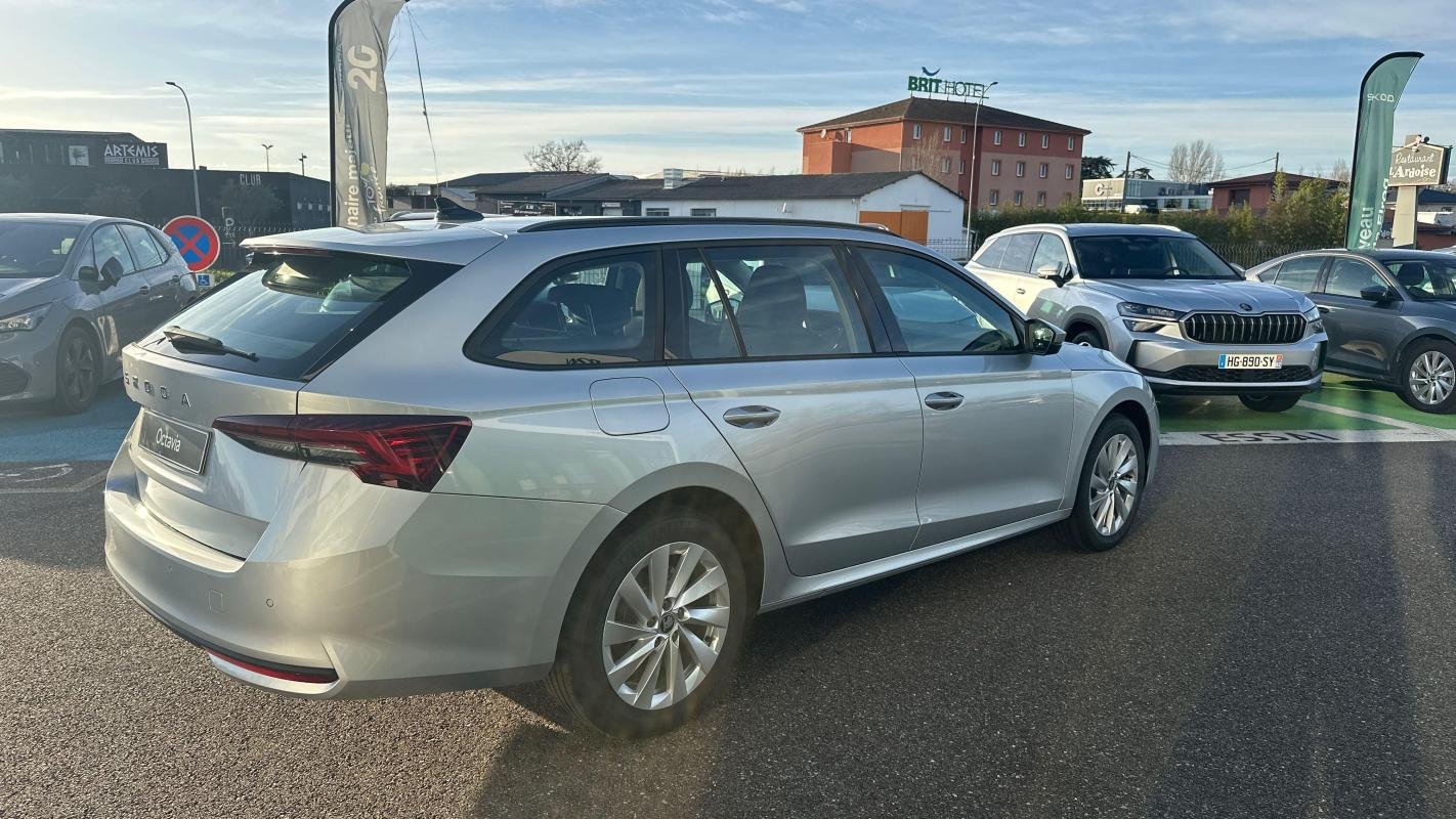 Skoda Octavia - Photo 5