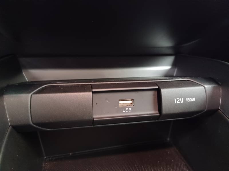 Kia Stonic - Photo 32