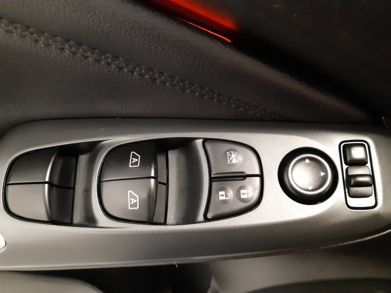 Nissan Juke - Photo 24