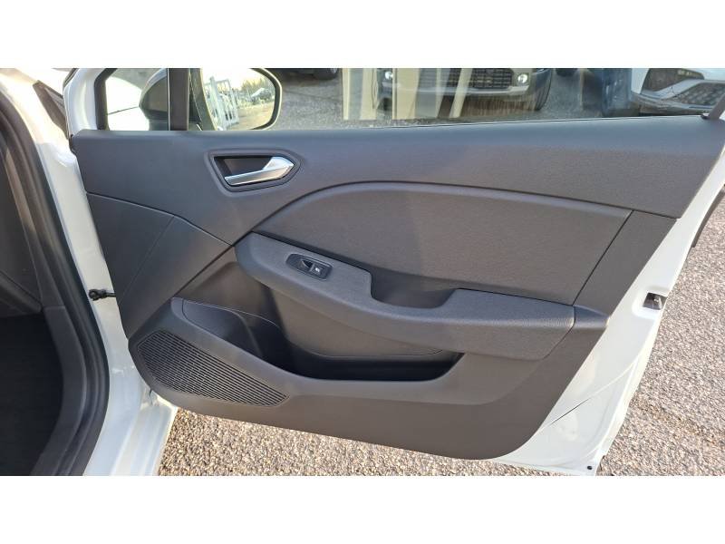 Renault Clio - Photo 13