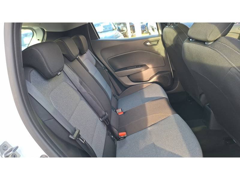Renault Clio - Photo 16