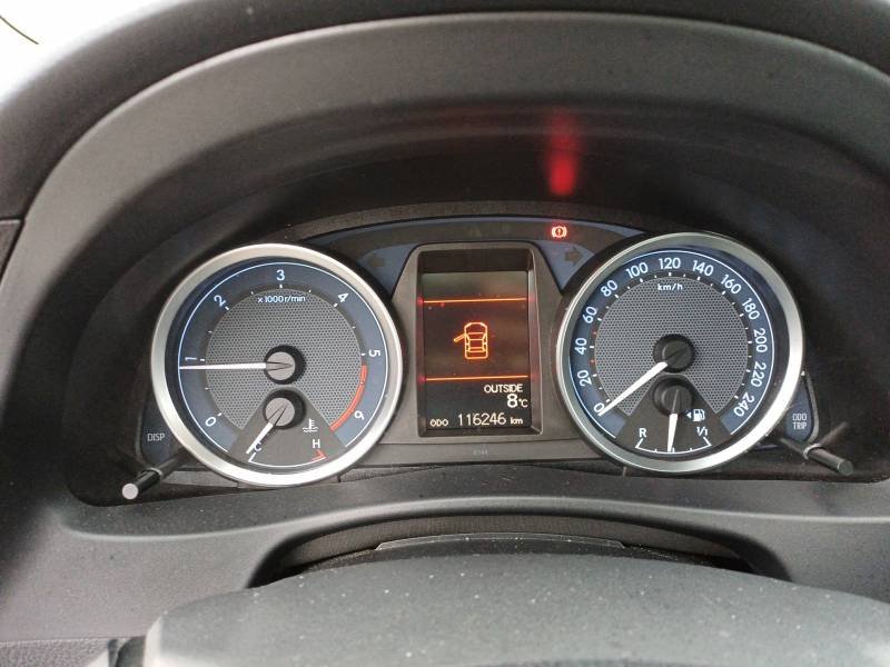 Toyota Auris - Photo 26
