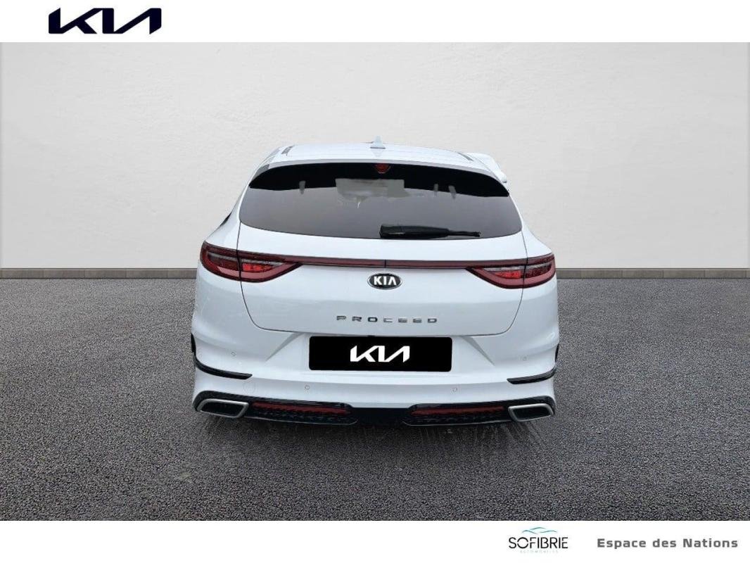 Kia ProCeed - Photo 13