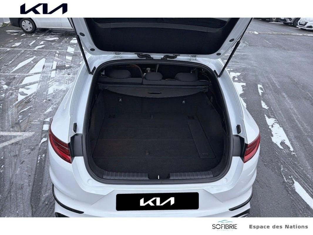 Kia ProCeed - Photo 14