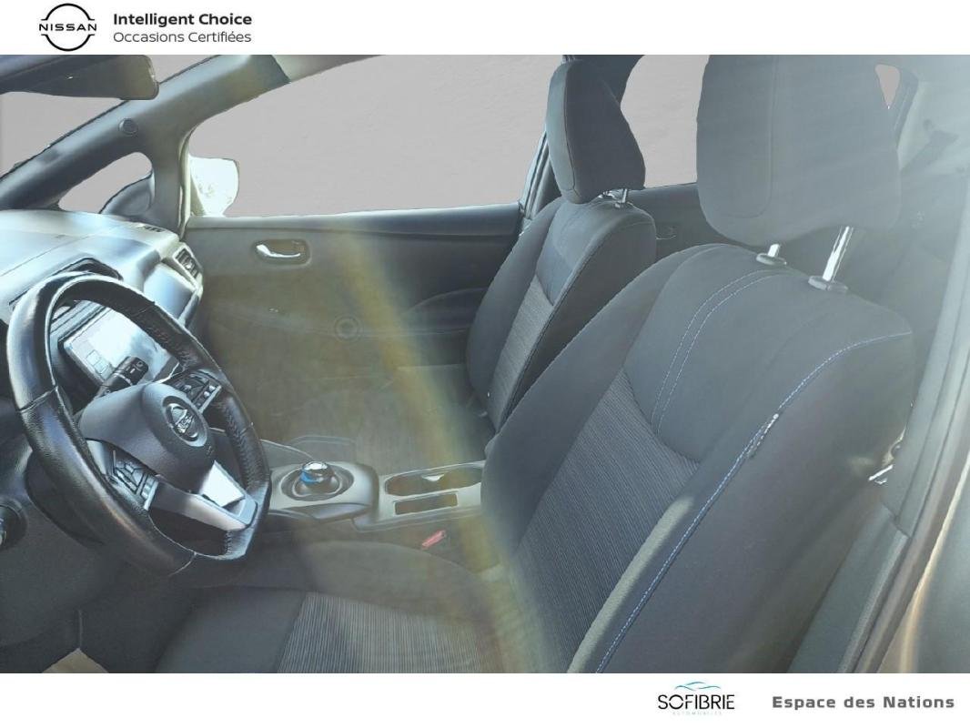 Nissan Leaf - Photo 11