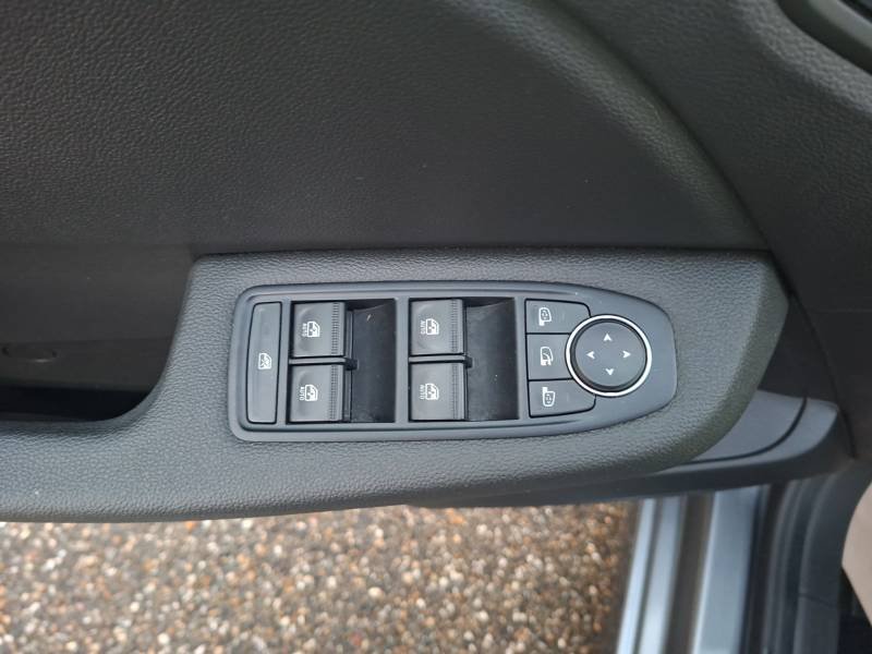 Renault Clio - Photo 16