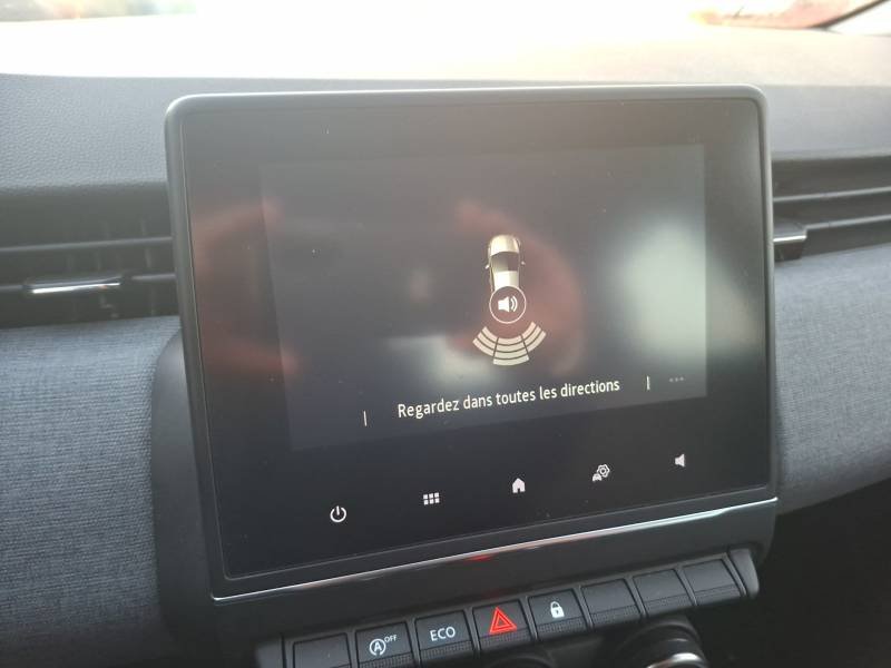 Renault Clio - Photo 18