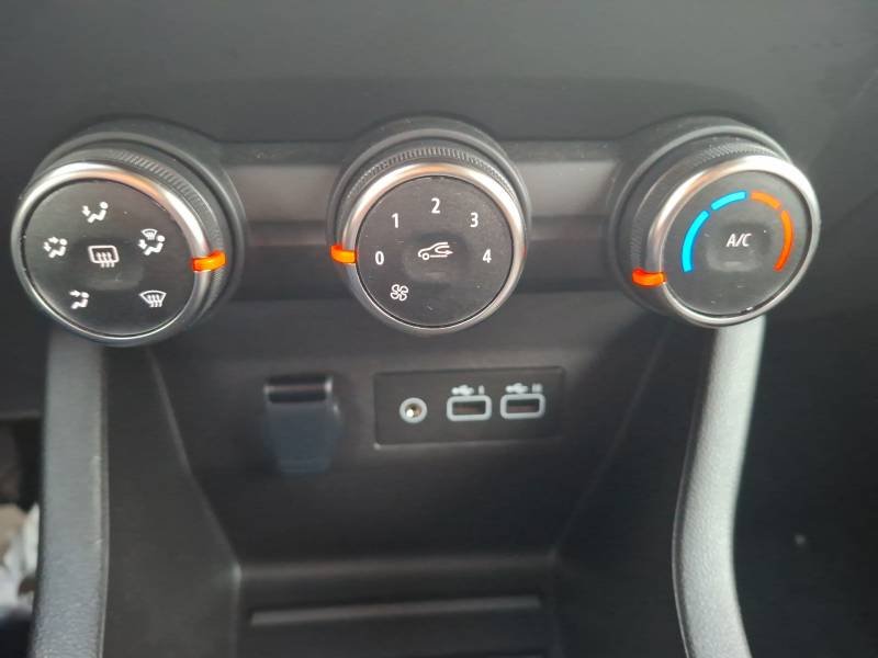 Renault Clio - Photo 21