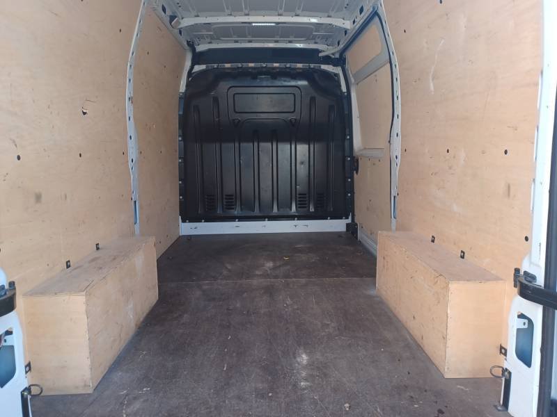 Renault Master - Photo 12