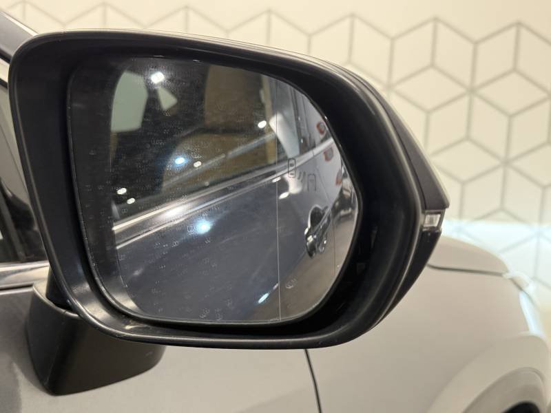 Lexus NX - Photo 15