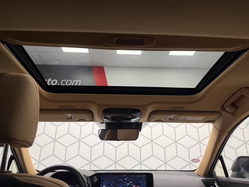 Lexus NX - Photo 25