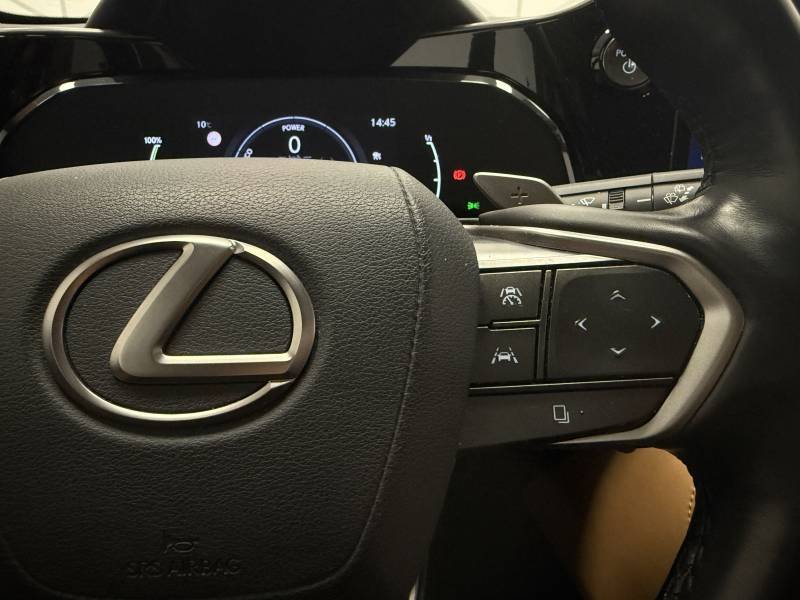 Lexus NX - Photo 34