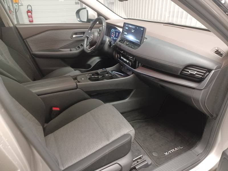 Nissan X-Trail - Photo 13