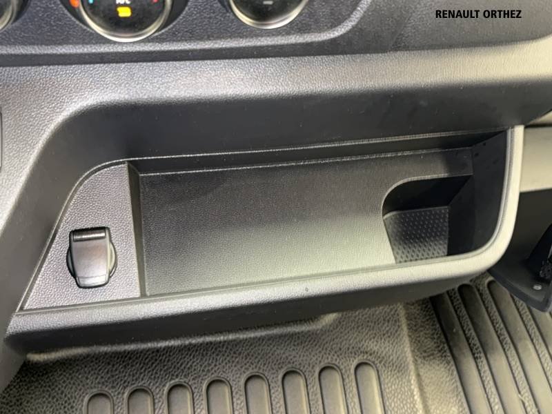 Renault Master - Photo 31