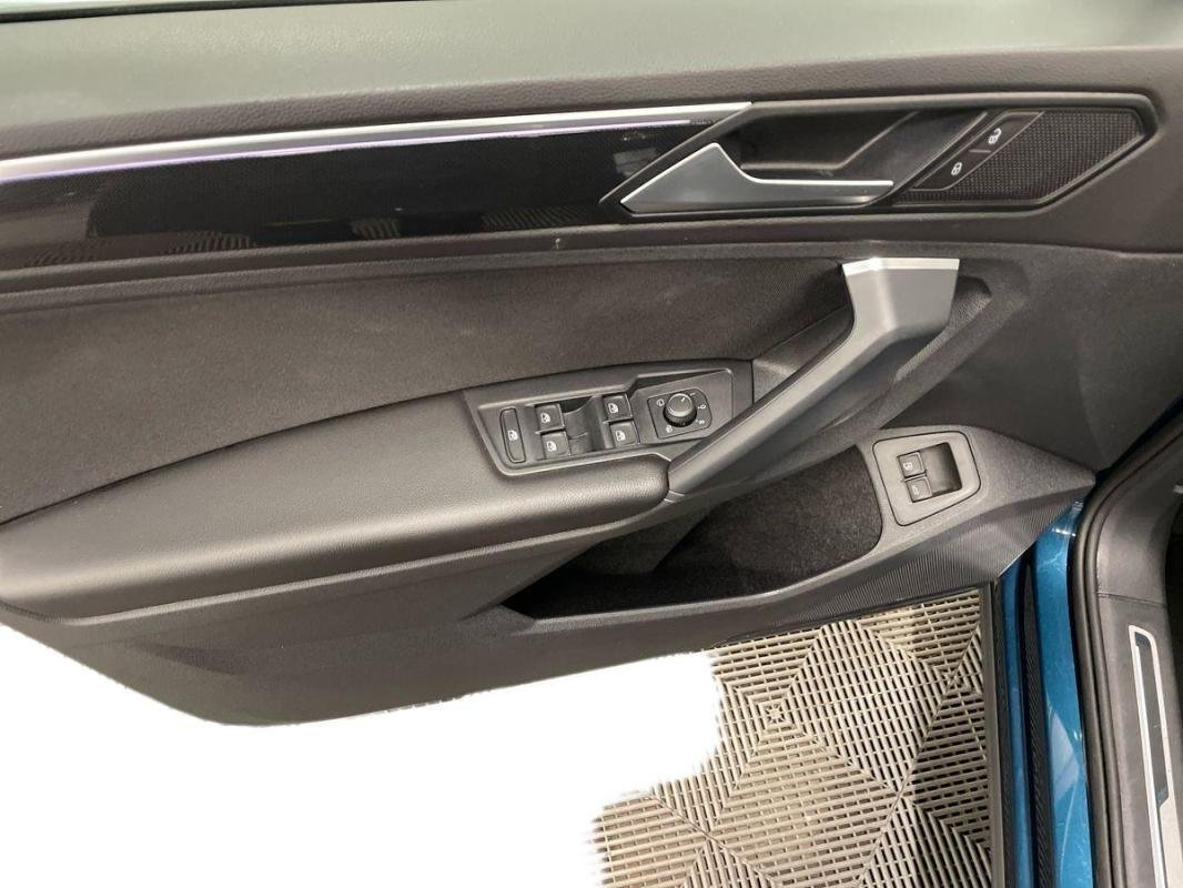 Volkswagen Tiguan - Photo 16