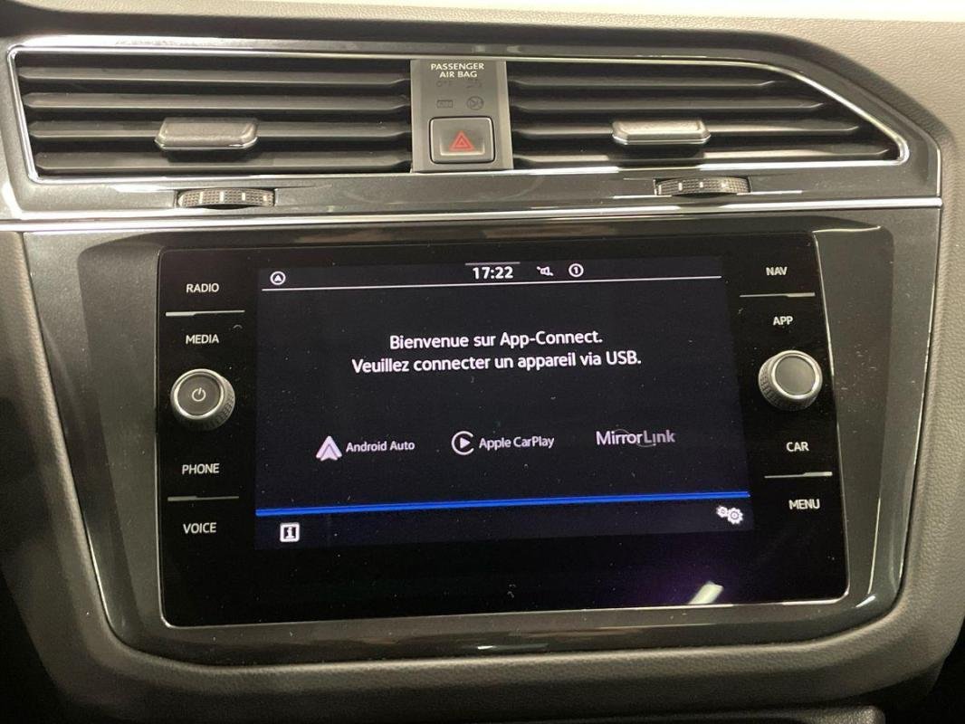 Volkswagen Tiguan - Photo 18