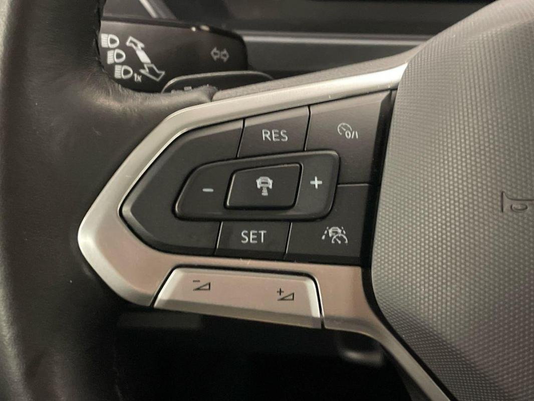 Volkswagen Tiguan - Photo 22