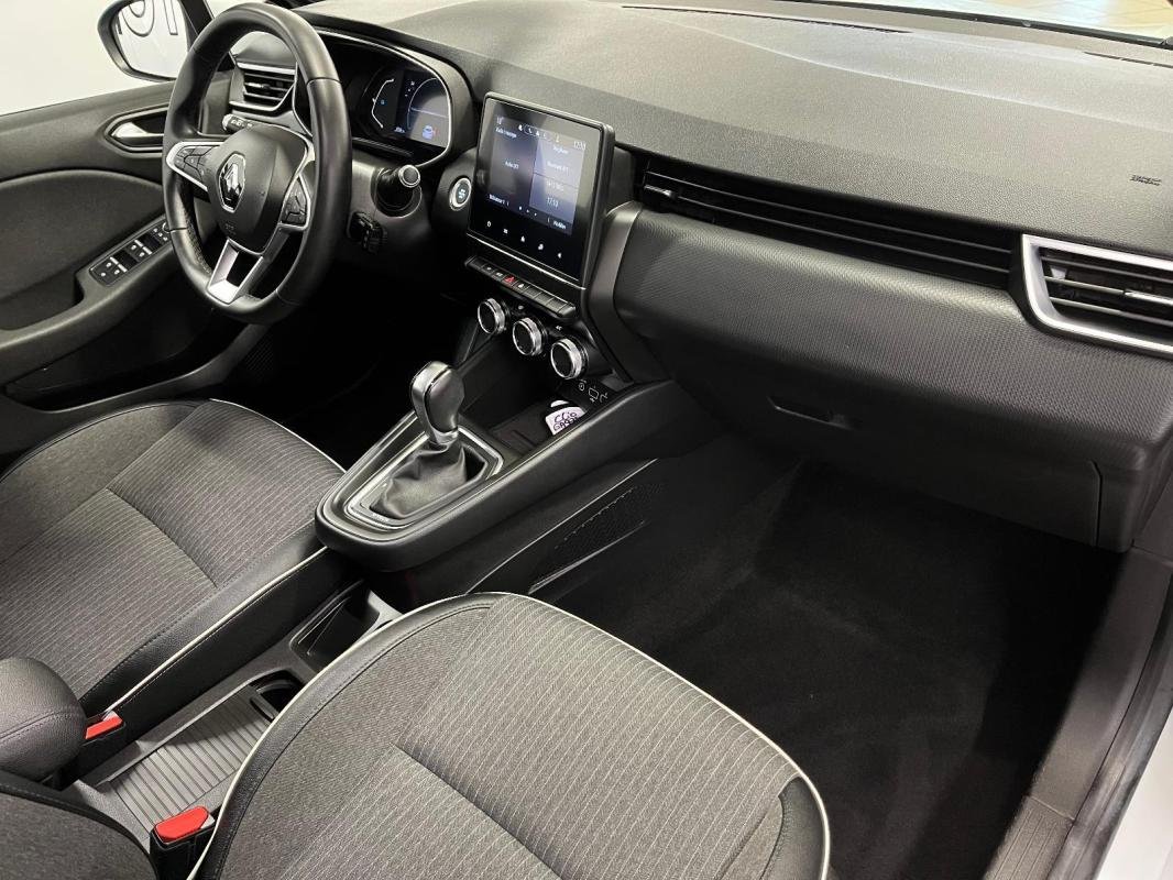 Renault Clio - Photo 17