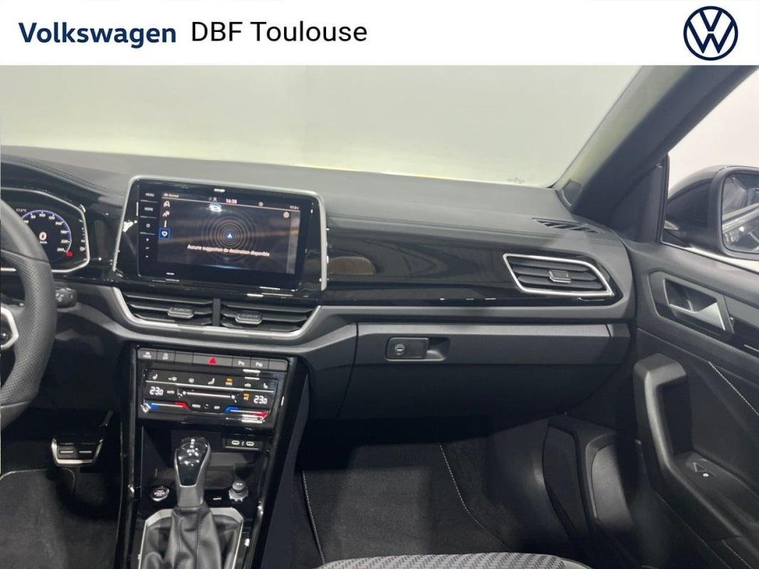 Volkswagen T-Roc - Photo 17