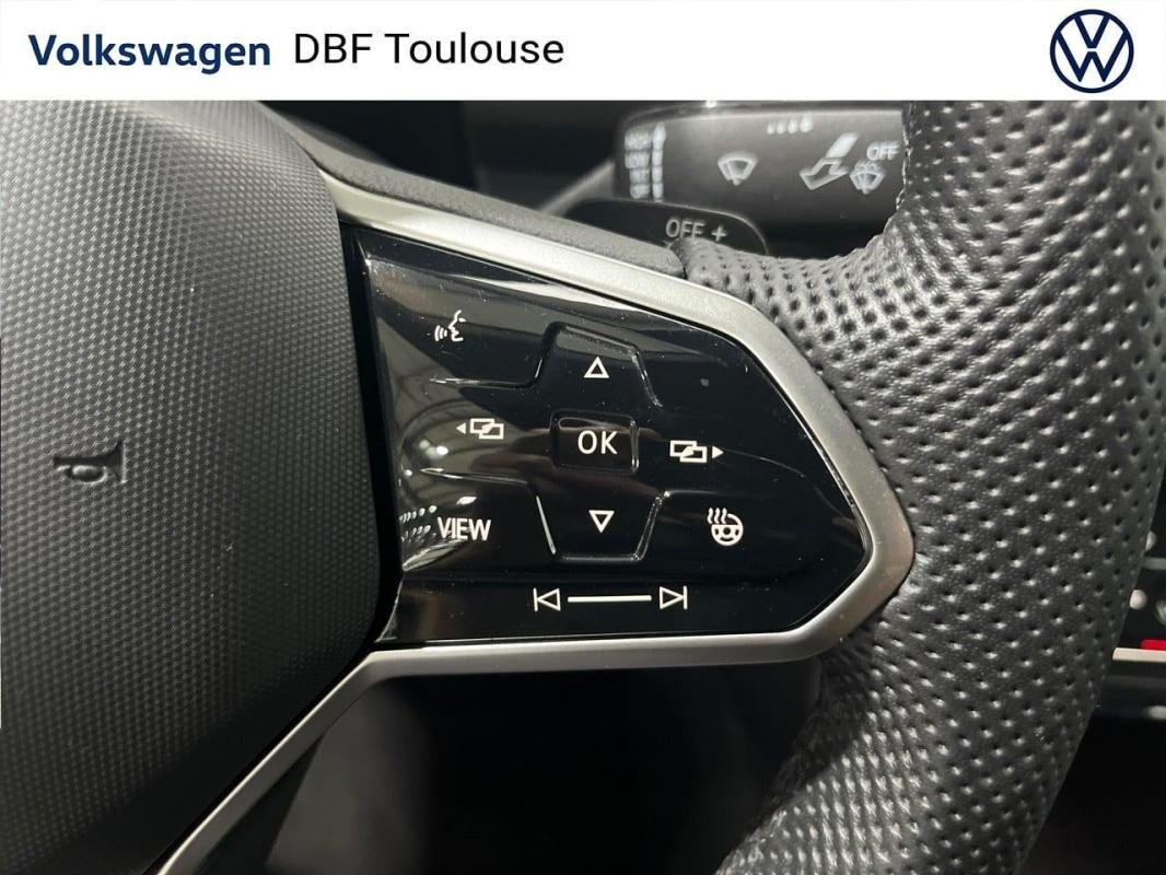 Volkswagen T-Roc - Photo 22