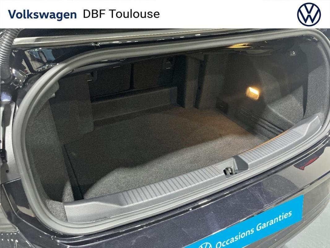 Volkswagen T-Roc - Photo 29