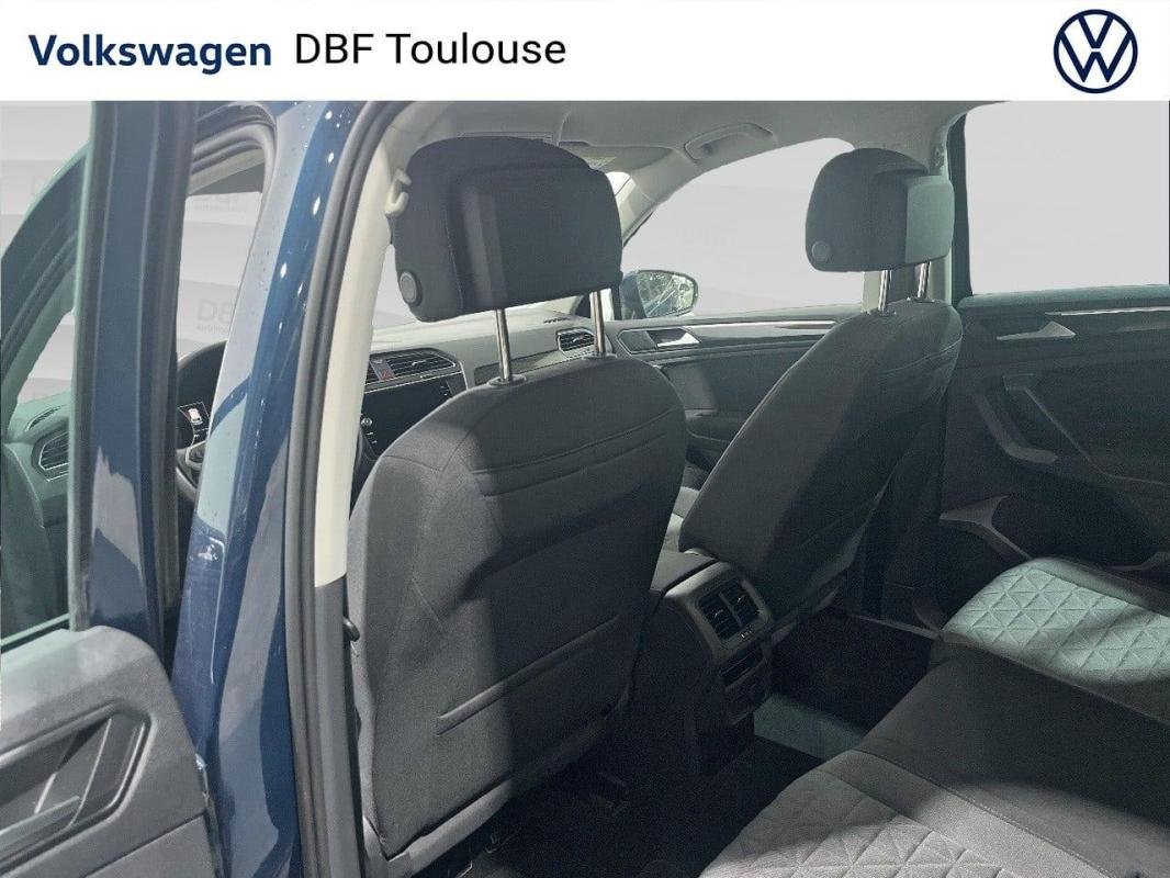 Volkswagen Tiguan - Photo 11