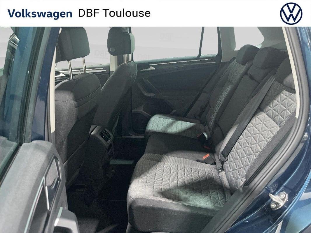 Volkswagen Tiguan - Photo 12