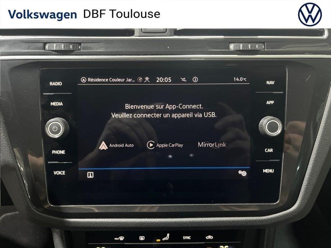 Volkswagen Tiguan - Photo 18