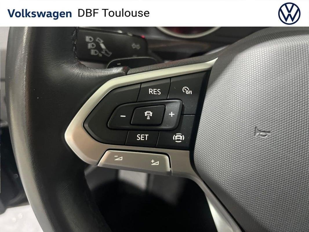 Volkswagen Tiguan - Photo 22