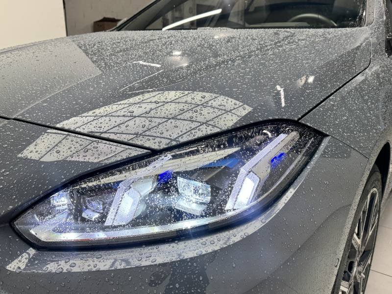 BMW Serie 2 - Photo 17