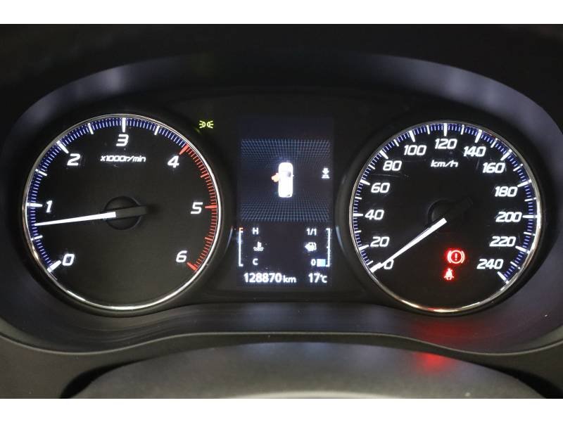 Mitsubishi Outlander - Photo 18