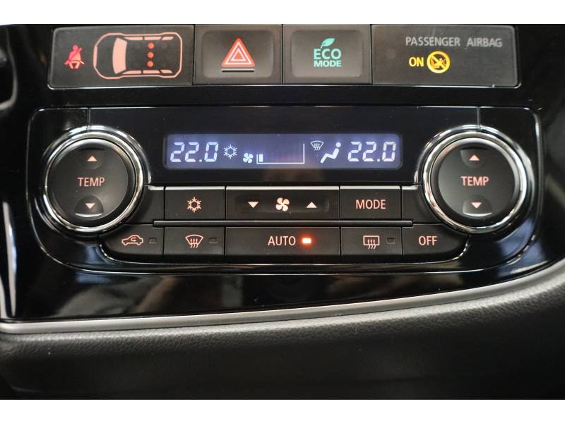 Mitsubishi Outlander - Photo 24