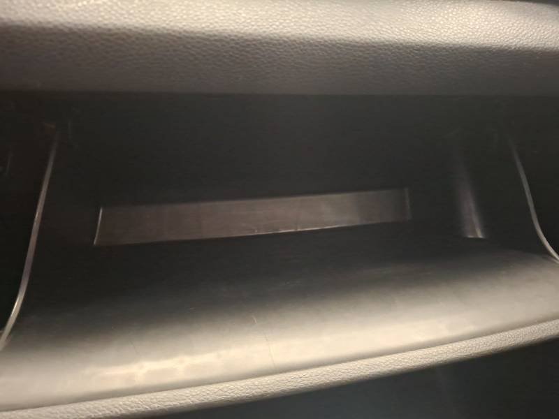 Kia Stonic - Photo 34