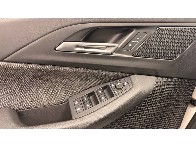 BMW Serie 2 - Photo 16