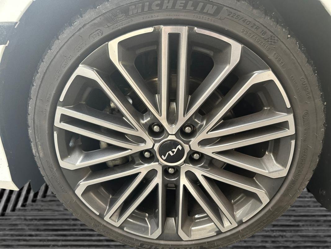Kia ProCeed - Photo 21