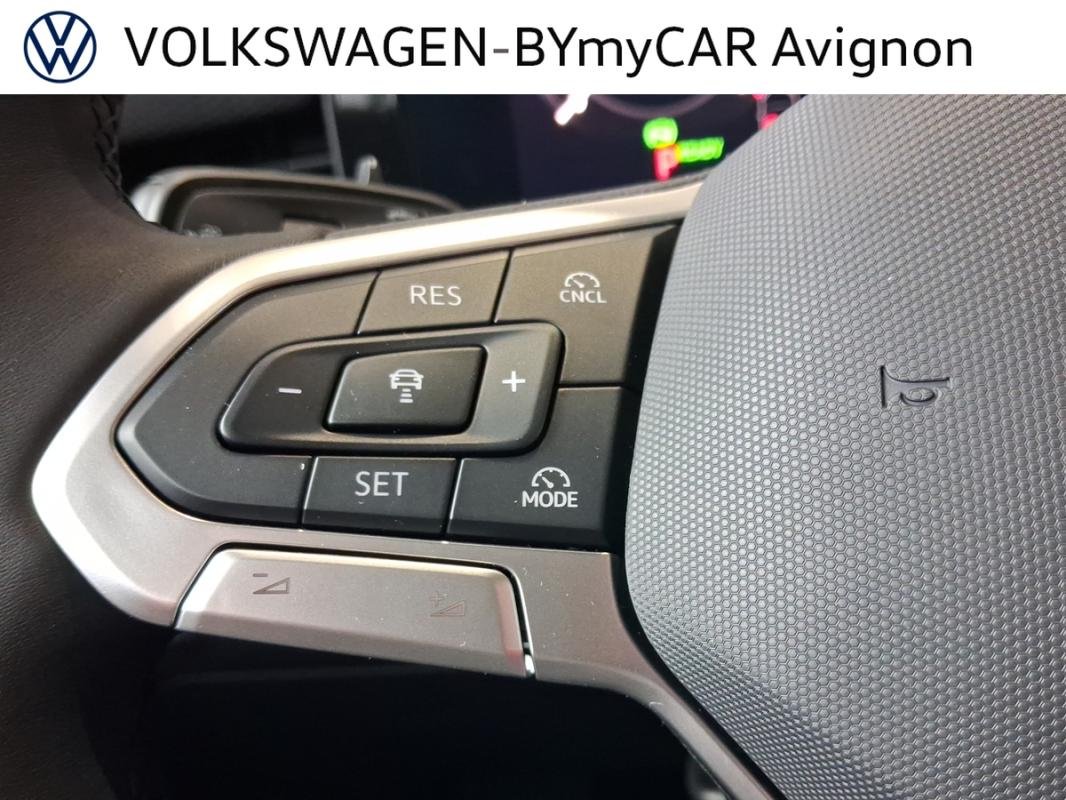 Volkswagen T-Roc - Photo 33