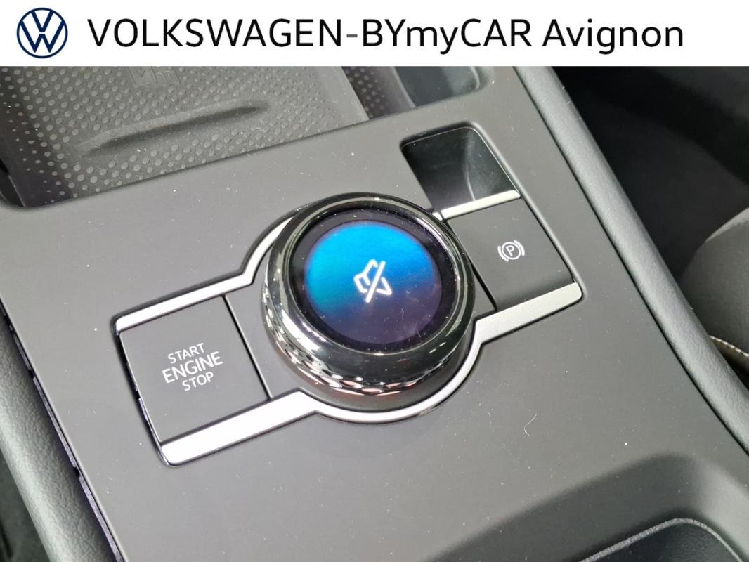 Volkswagen T-Roc - Photo 37