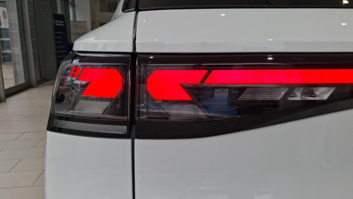 Volkswagen T-Roc - Photo 38