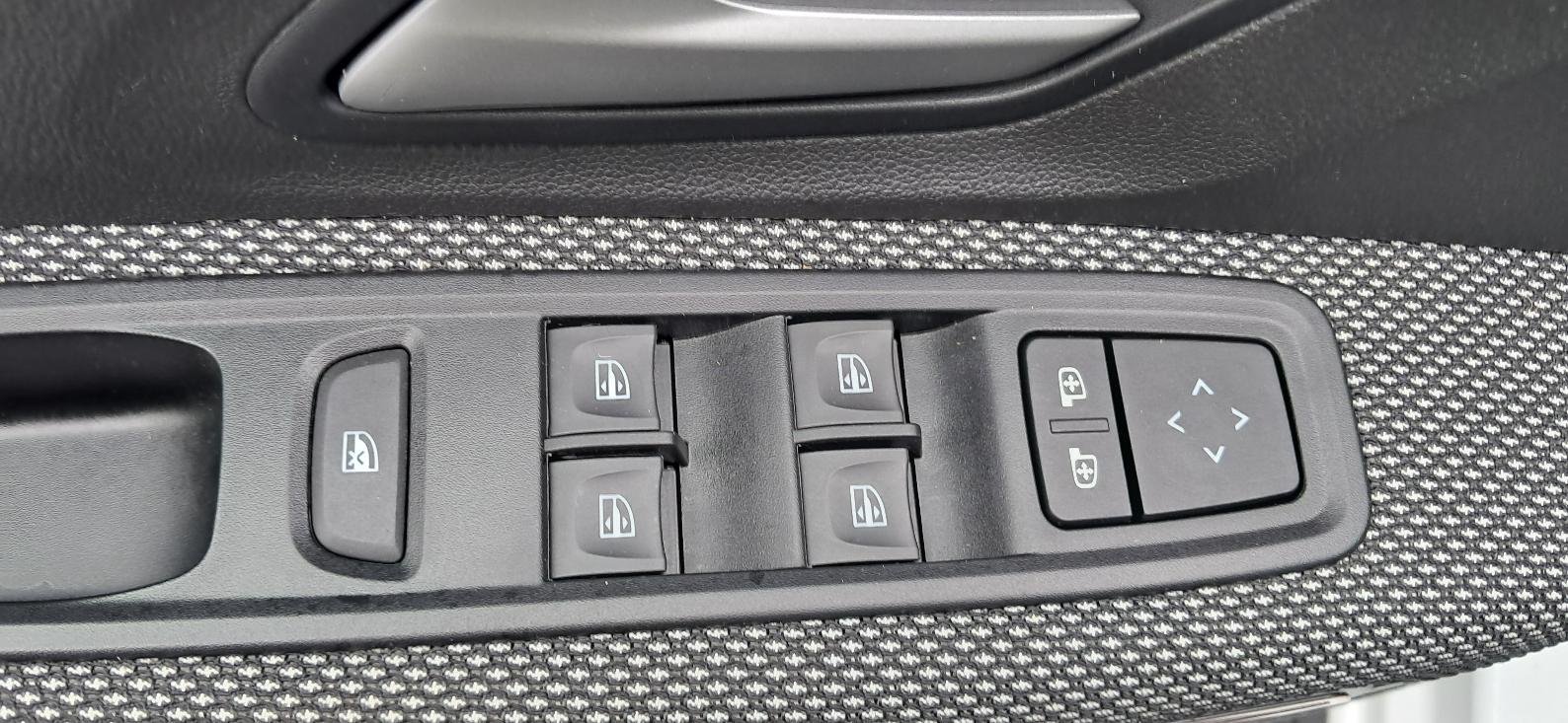 Dacia Sandero - Photo 11