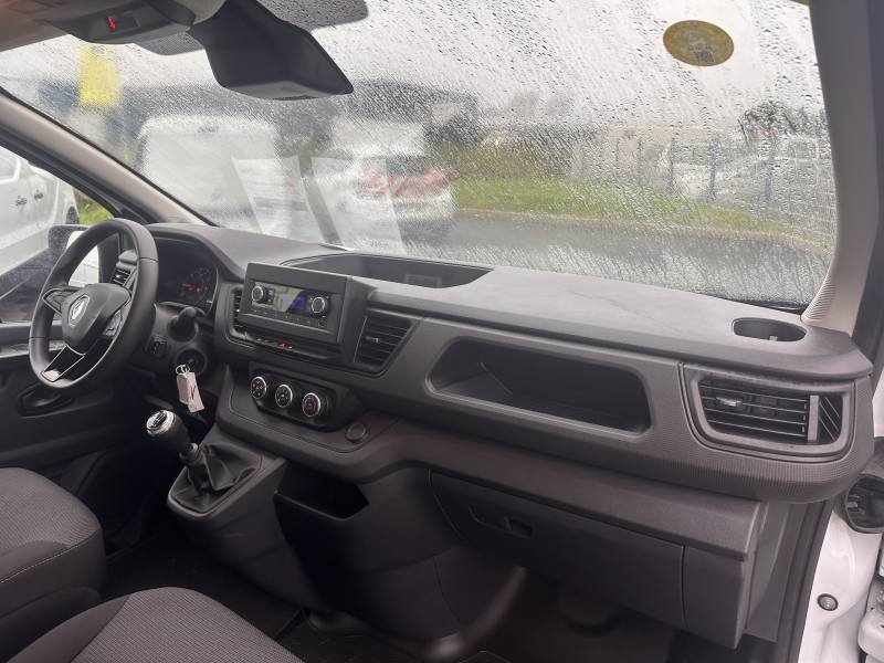 Renault Trafic - Photo 11