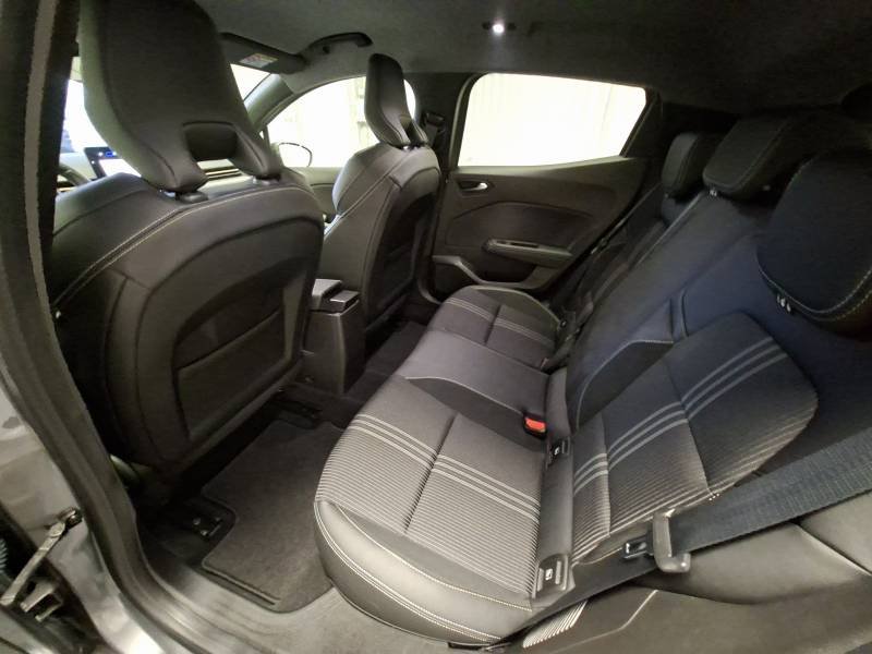 Renault Clio - Photo 19