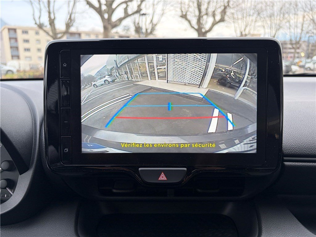 Mazda 2 - Photo 17